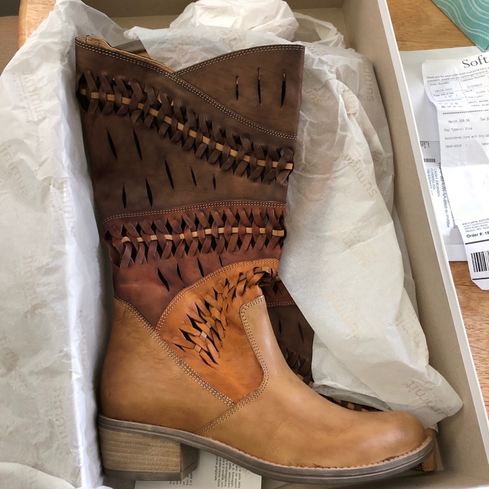 Soft surroundings boots
